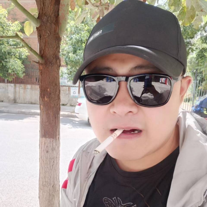 瞄小七的第一张照片--玉林相亲服务中心