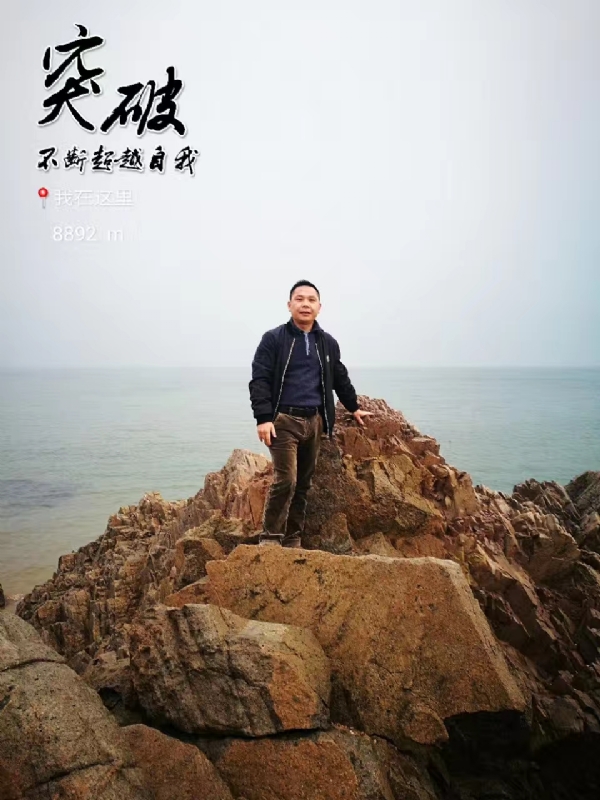 h_j的第一张照片--玉林相亲服务中心
