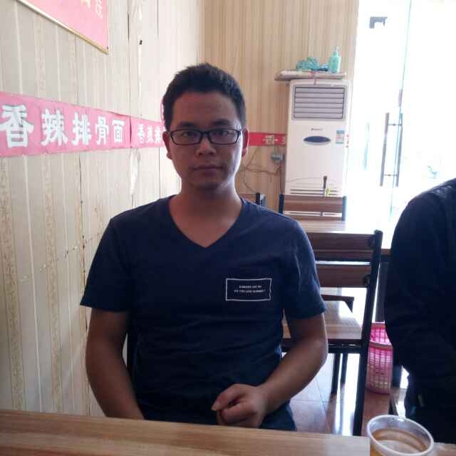 会哭的星星的第一张照片--玉林相亲服务中心