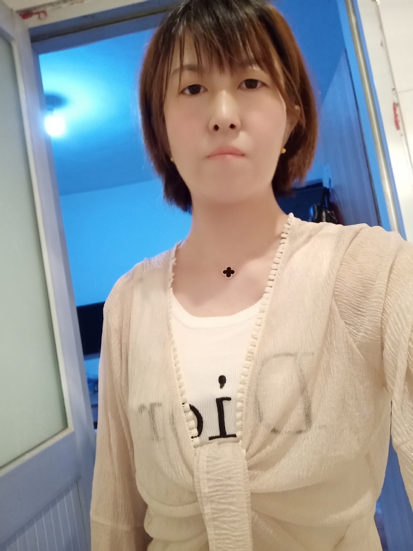 芬儿的第四张照片--玉林相亲服务中心