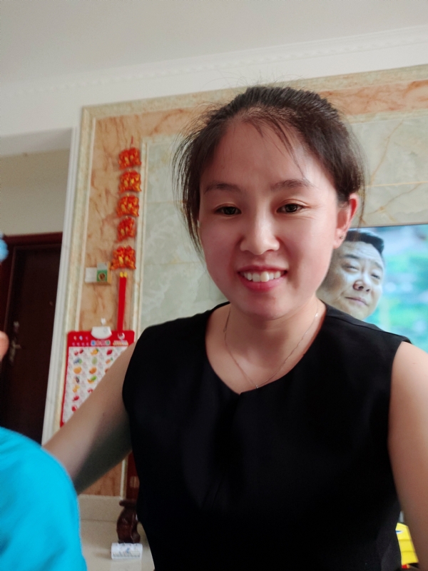 睿智的第一张照片--玉林相亲服务中心