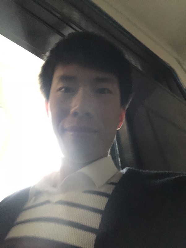 夏天的第二张照片--玉林相亲服务中心