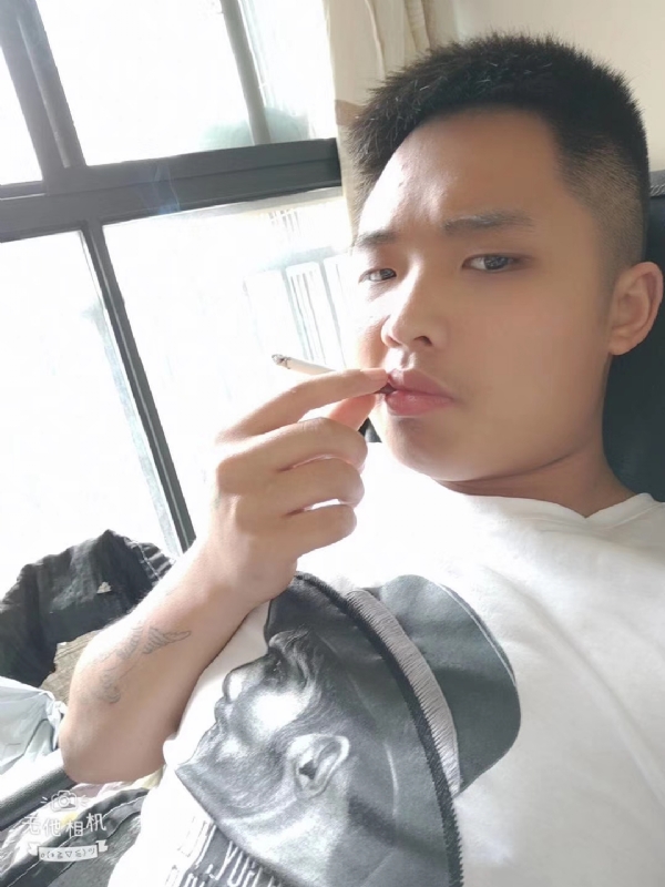 比比曾_的第三张照片--玉林相亲服务中心