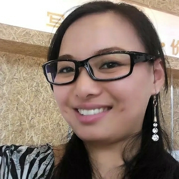 蕊倪的第一张照片--玉林相亲服务中心