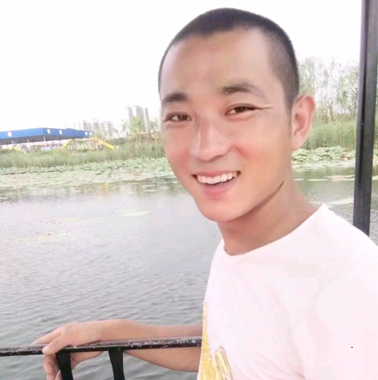 为你等候的第一张照片--玉林相亲服务中心