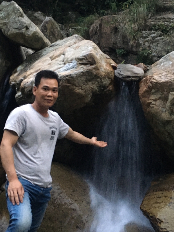 Luang少的第三张照片--玉林相亲服务中心
