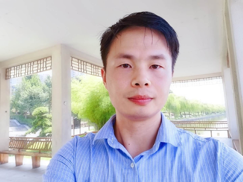 小艾同学的第一张照片--玉林相亲服务中心