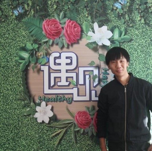 影视人~混爷张的第二张照片--玉林相亲服务中心