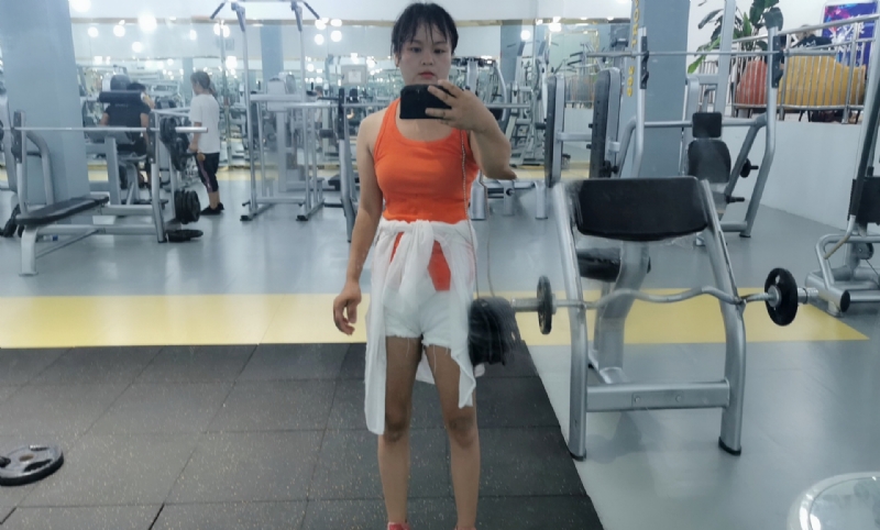 爱你的妞的第一张照片--玉林相亲服务中心