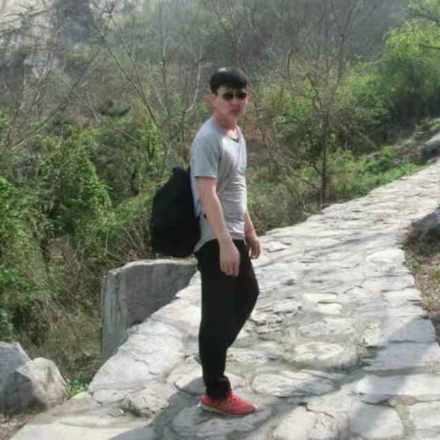 薛俊贤的第一张照片--玉林相亲服务中心