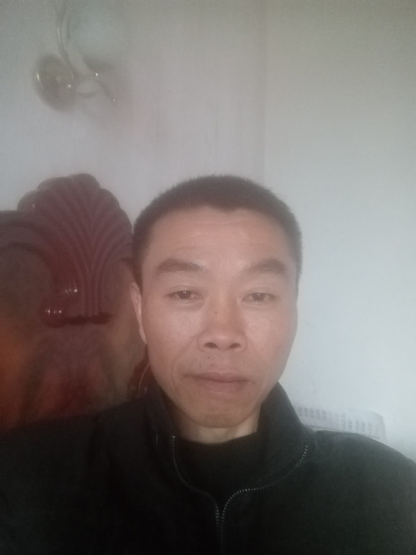祖成的第一张照片--玉林相亲服务中心
