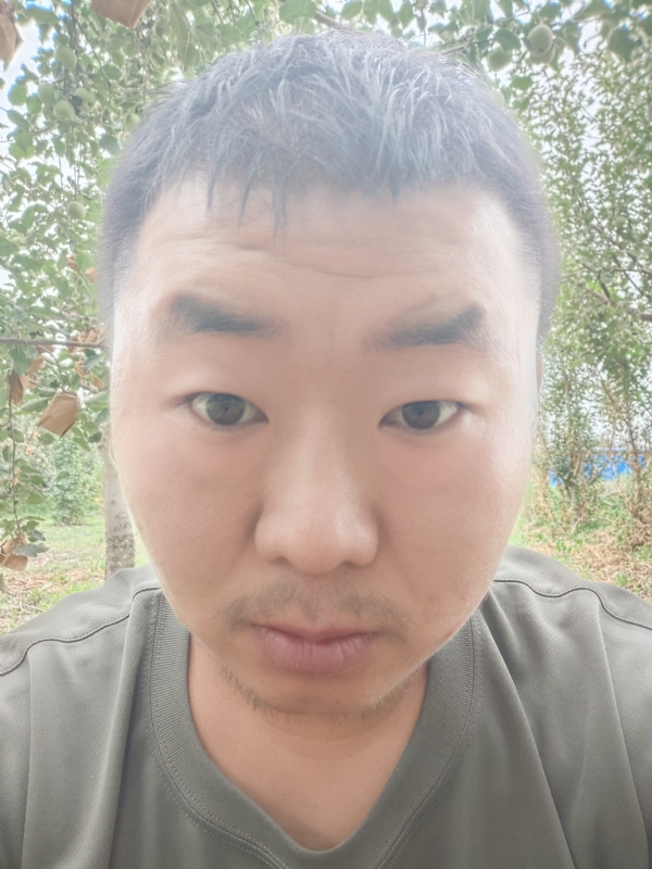 明天的第一张照片--玉林相亲服务中心