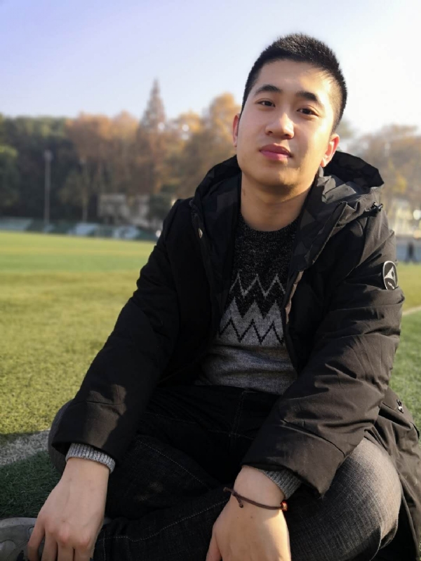 你是猪猪的第一张照片--玉林相亲服务中心