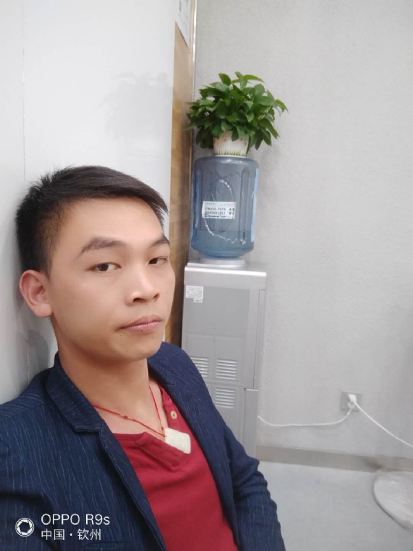 只想好好的爱一个人的第一张照片--玉林相亲服务中心