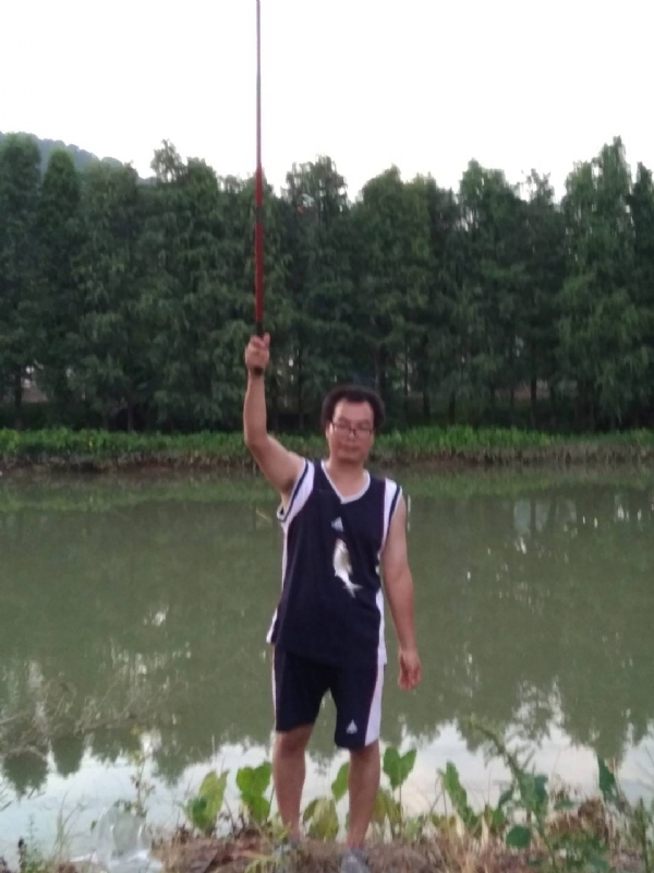 平凡人生的第三张照片--玉林相亲服务中心