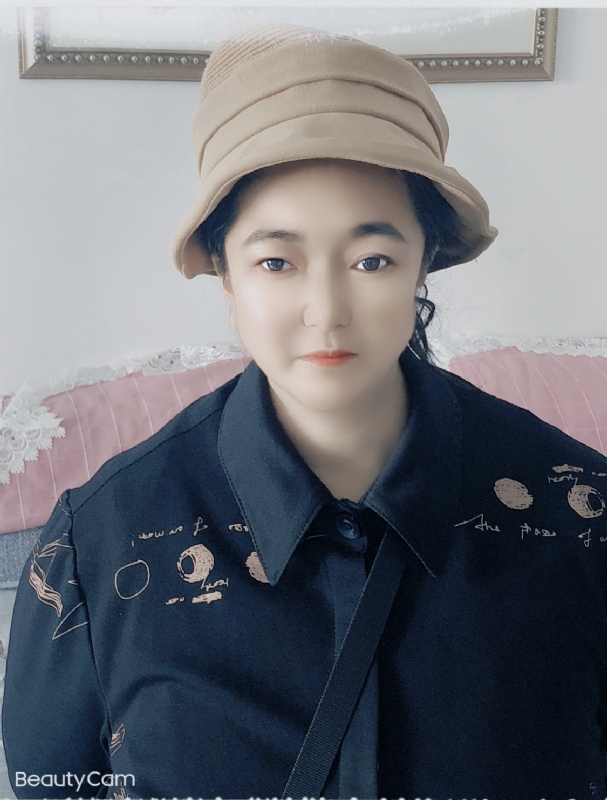 蕾蕾的第一张照片--玉林相亲服务中心