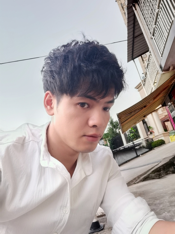 幕后老板的第一张照片--玉林相亲服务中心