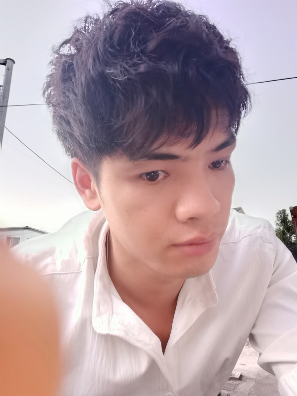 幕后老板的第三张照片--玉林相亲服务中心
