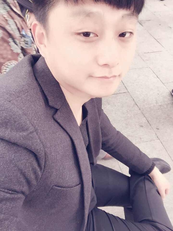我姓徐缺难解你心绪的第一张照片--玉林相亲服务中心