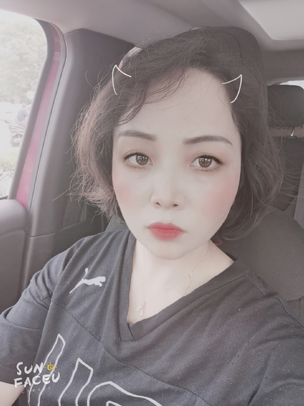 灰太狼姐姐的第一张照片--玉林相亲服务中心