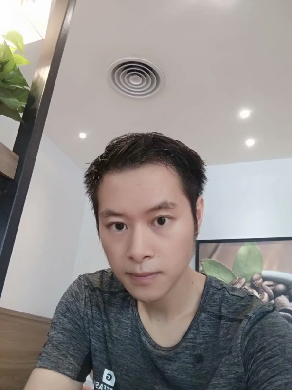期待缘分的第二张照片--玉林相亲服务中心