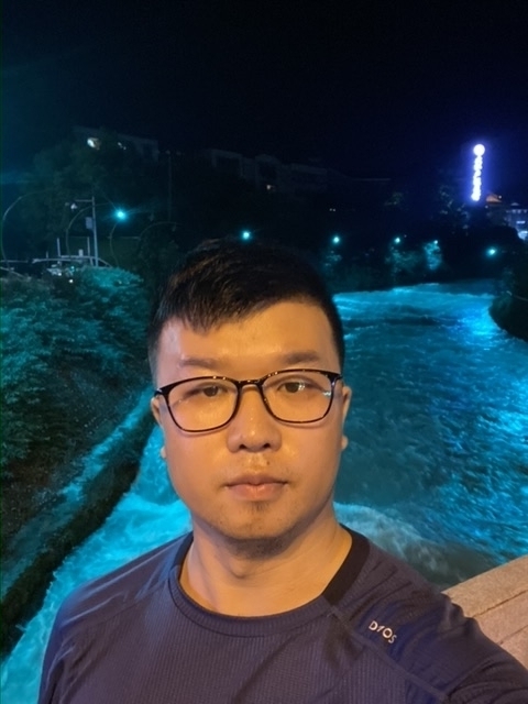 你在哪里的第一张照片--玉林相亲服务中心