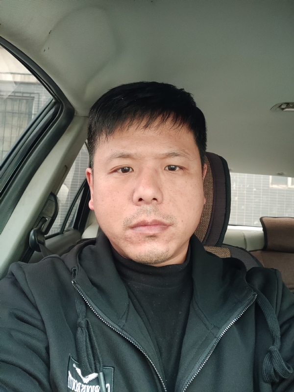 田立城的第一张照片--玉林相亲服务中心