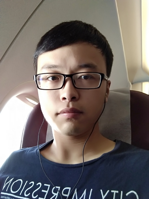 在水一方的第二张照片--玉林相亲服务中心
