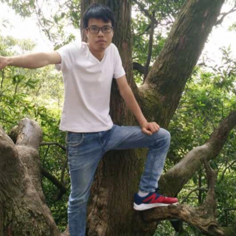 纯情男儿的第一张照片--玉林相亲服务中心