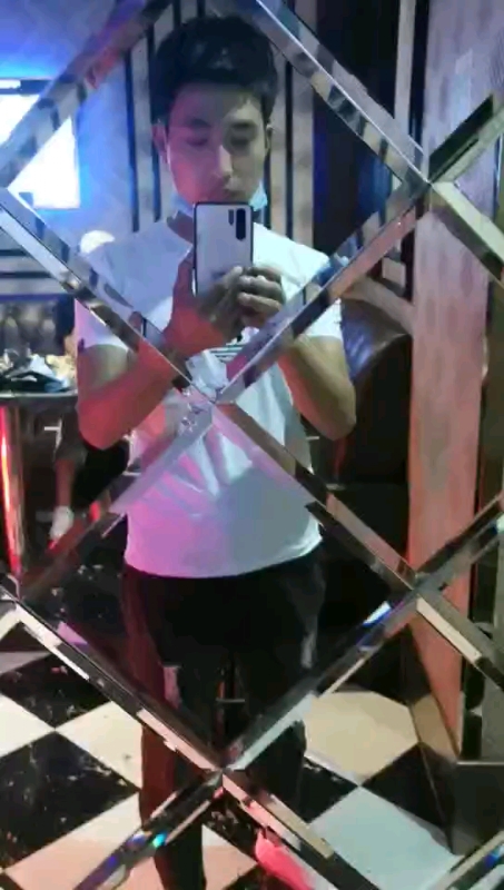 暖心的第一张照片--玉林相亲服务中心