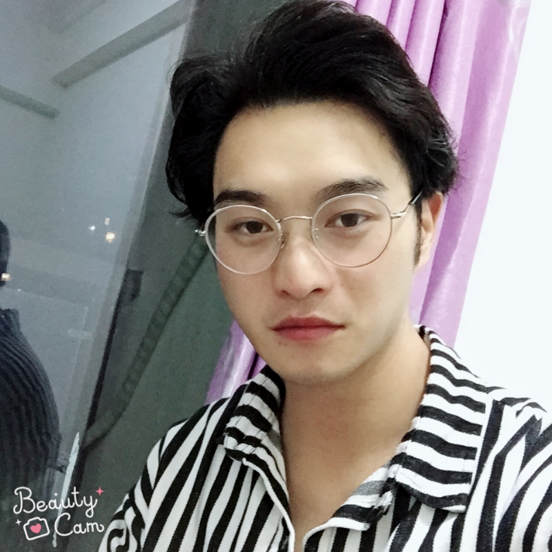四月的第二张照片--玉林相亲服务中心