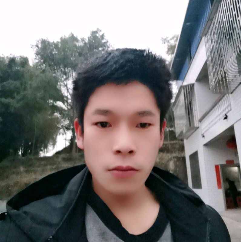 不离不弃的第一张照片--玉林相亲服务中心