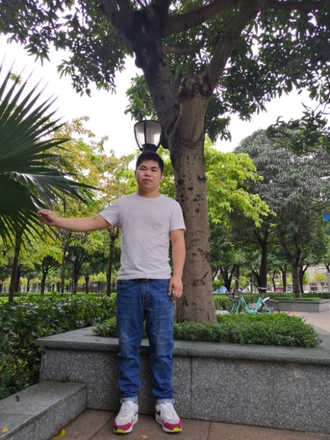 小欧的第一张照片--玉林相亲服务中心