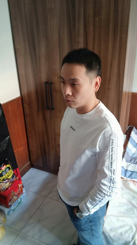 没有蜡笔的小航的第一张照片--玉林相亲服务中心