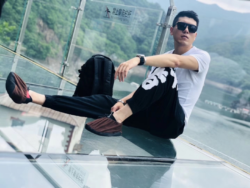 庄周梦蝶的第一张照片--玉林相亲服务中心