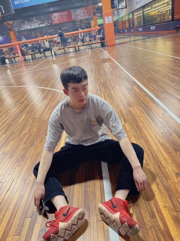 mjjeje的第一张照片--玉林相亲服务中心