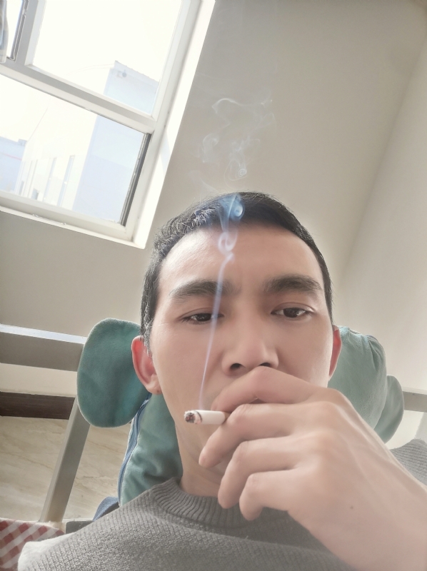殇情的第一张照片--玉林相亲服务中心