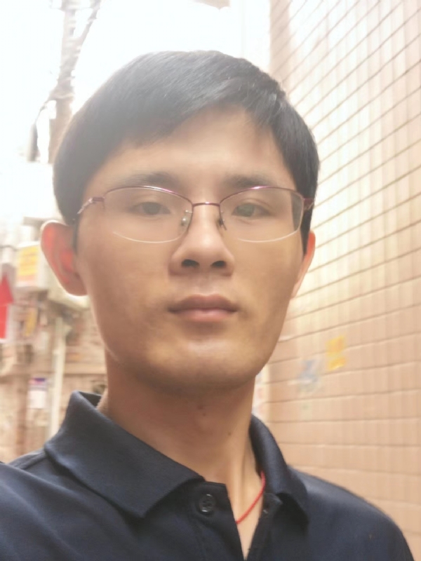 陈海坚的第一张照片--玉林相亲服务中心