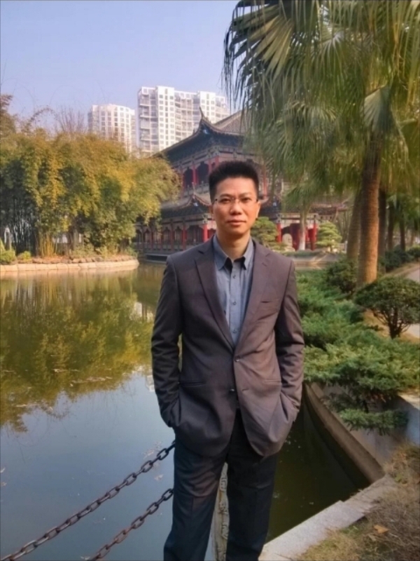 chen的第一张照片--玉林相亲服务中心