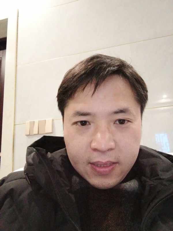 小小的第一张照片--玉林相亲服务中心