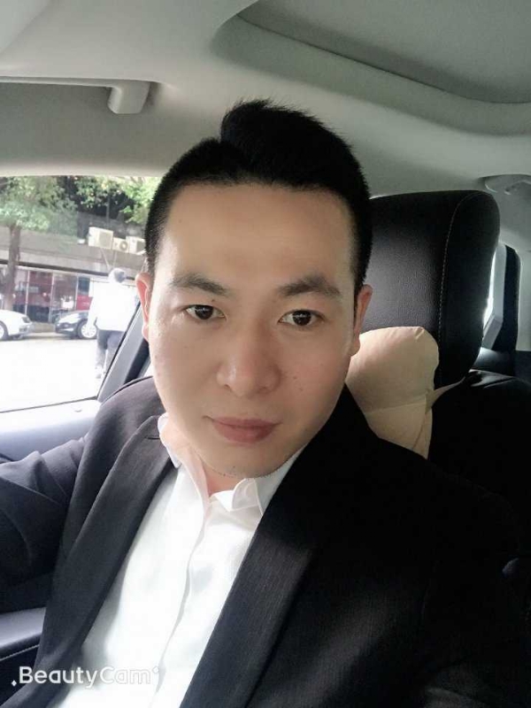 看海的第一张照片--玉林相亲服务中心