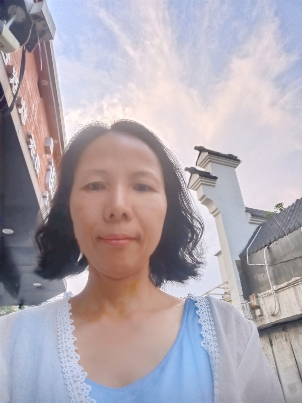 吴敌的第一张照片--玉林相亲服务中心