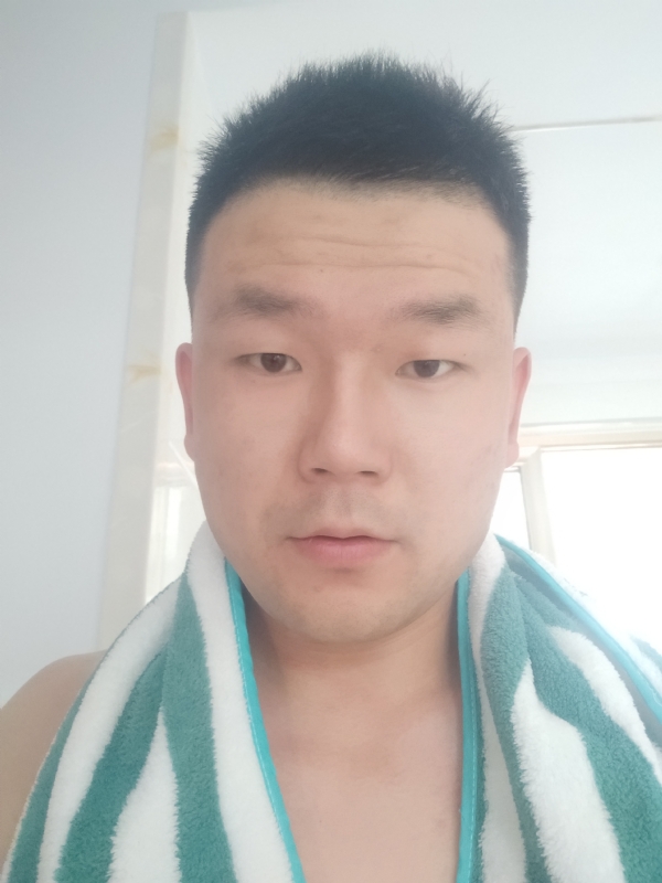 海滨的第一张照片--玉林相亲服务中心