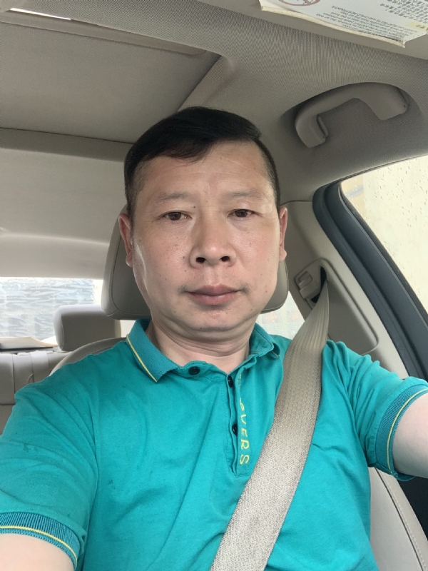 相知风雨中的第一张照片--玉林相亲服务中心