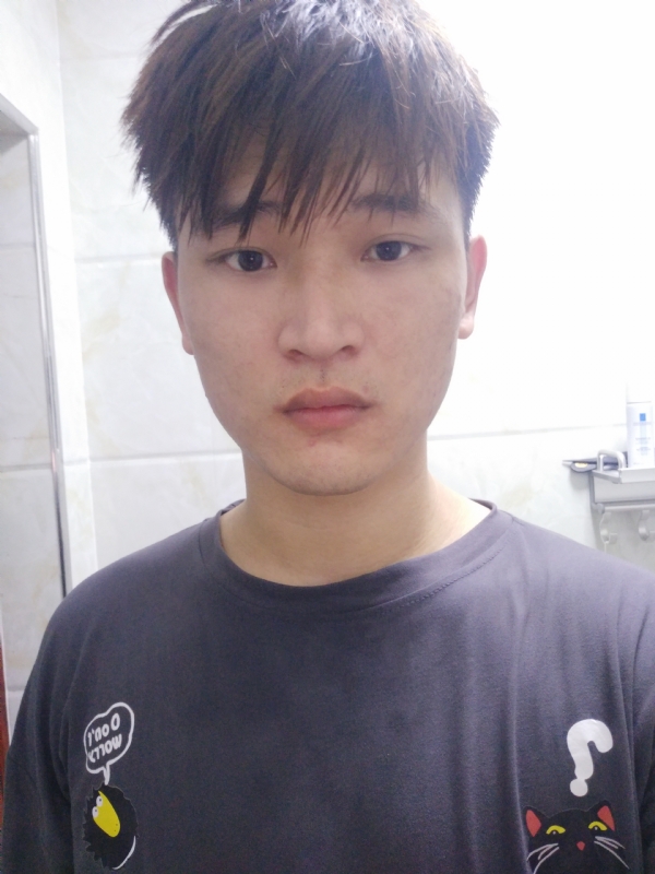 船长的第一张照片--玉林相亲服务中心