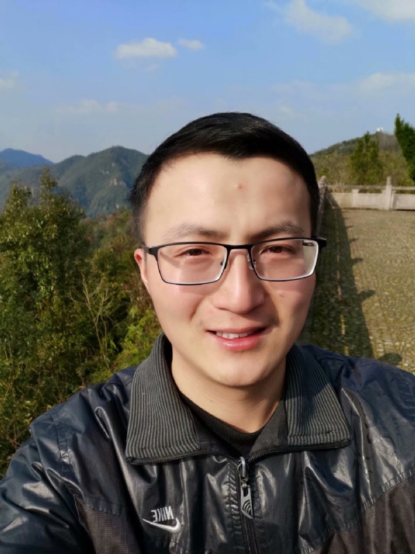杨先生的第一张照片--玉林相亲服务中心