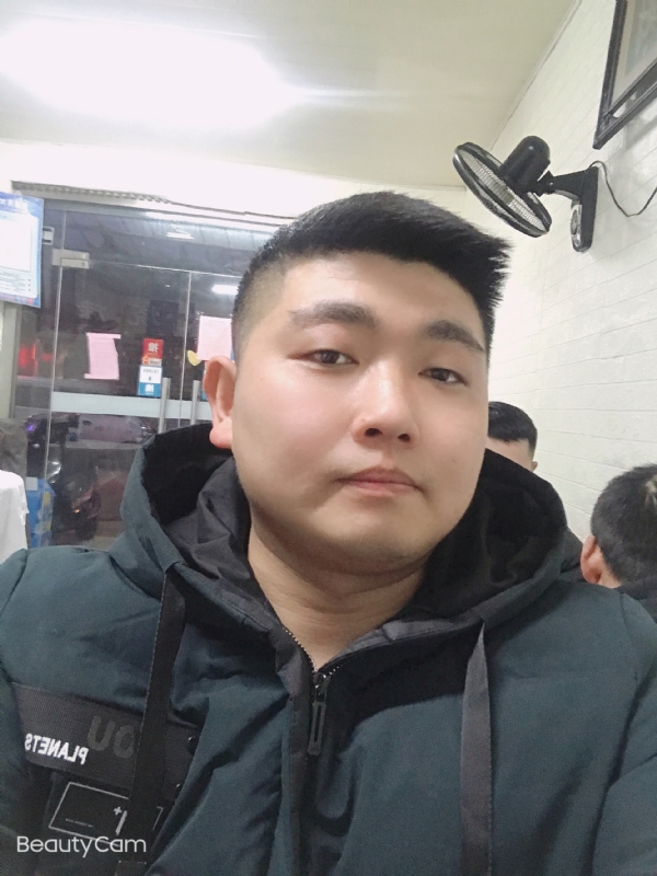 回忆是个小孩的第一张照片--玉林相亲服务中心