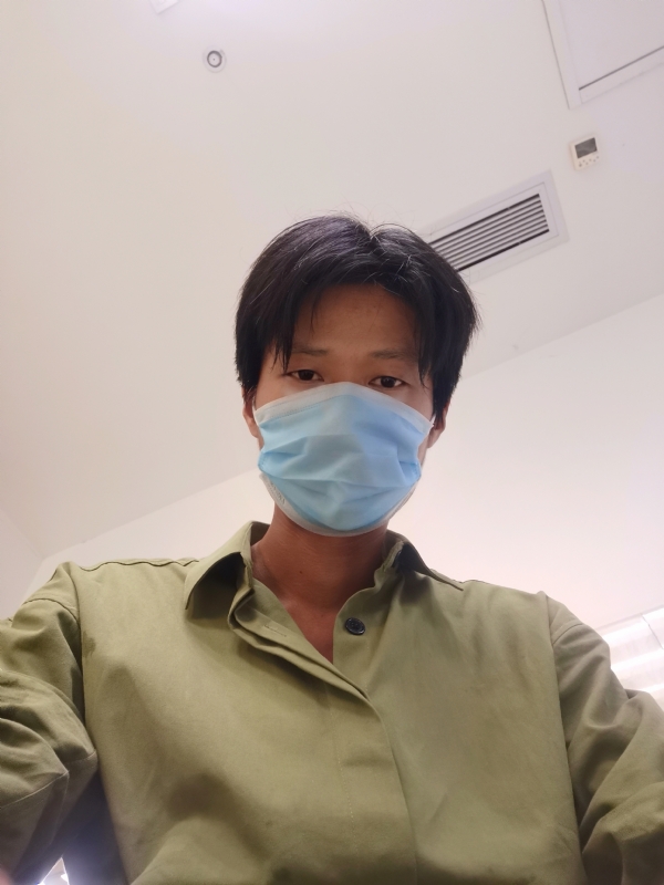 俗人的第一张照片--玉林相亲服务中心