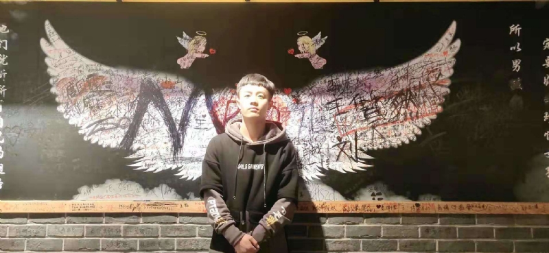 水彩画师的第一张照片--玉林相亲服务中心