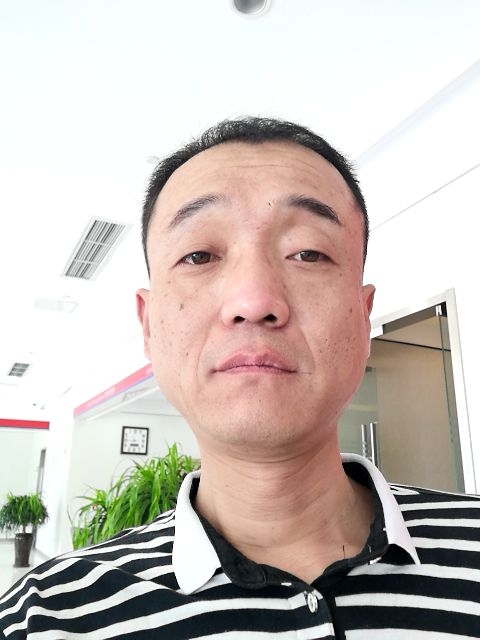 社会你的飞哥的第一张照片--玉林相亲服务中心